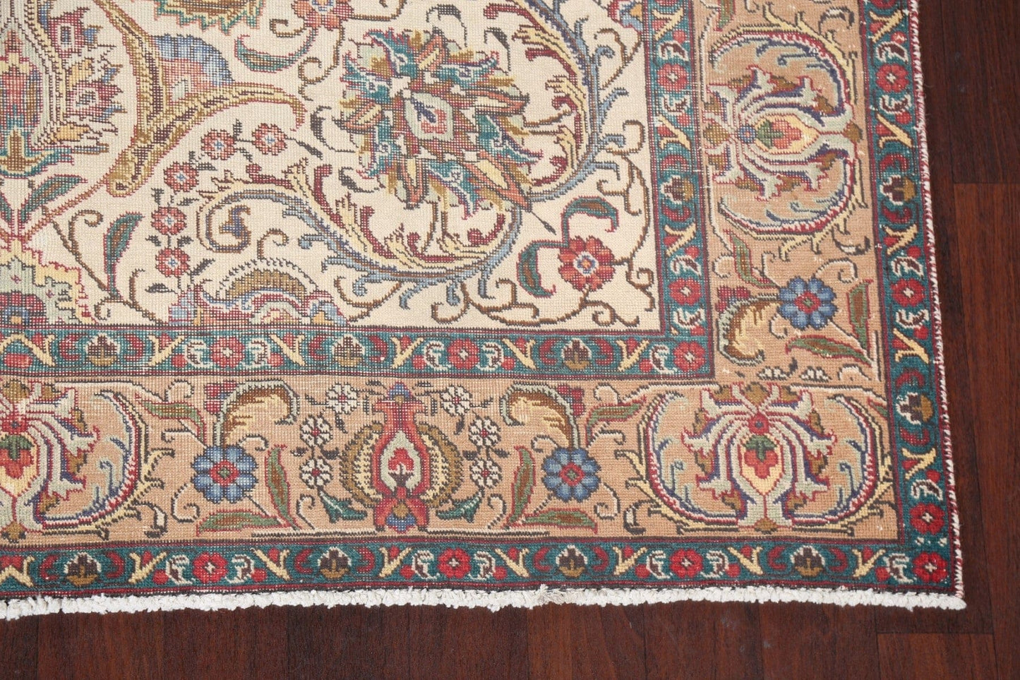 Vintage Floral Tabriz Persian Area Rug 7x9