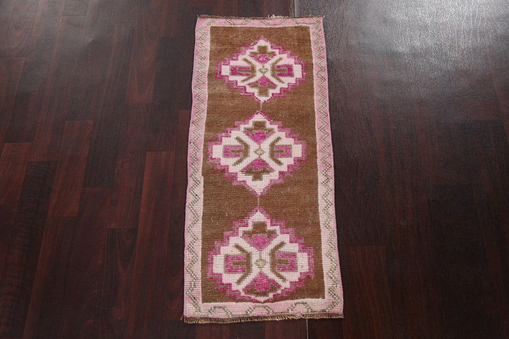 Handmade Oushak Turkish Wool Rug 1x3