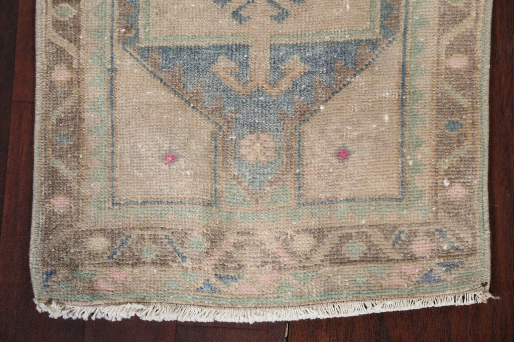 Vintage Wool Oushak Turkish Handmade Rug 1x3