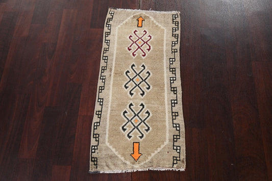 Handmade Oushak Turkish Wool Rug 1x3