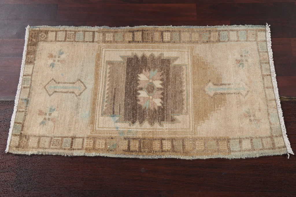 Vintage Wool Oushak Turkish Handmade Rug 2x3