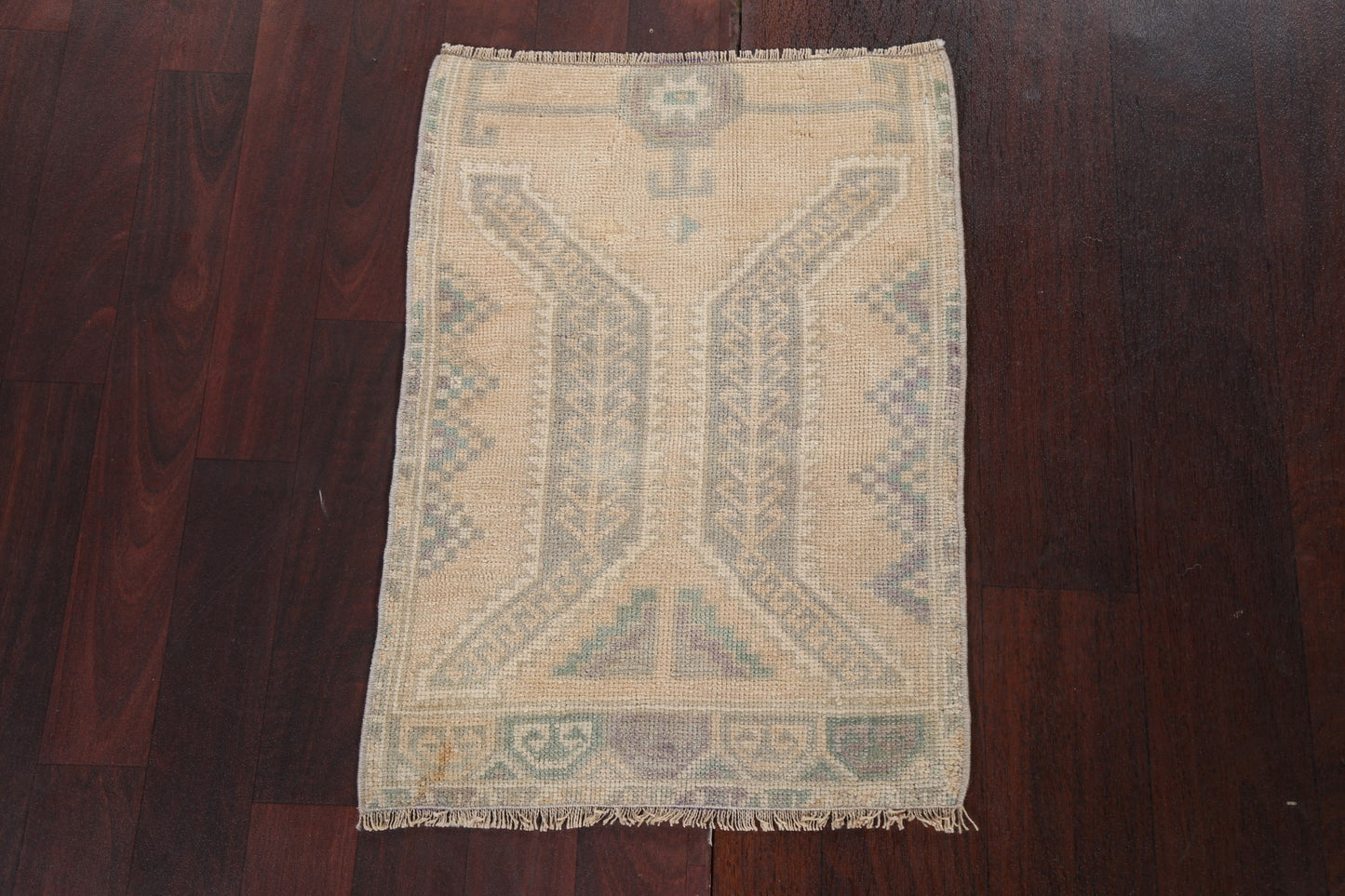 Vintage Oushak Turkish Wool Rug 1x2