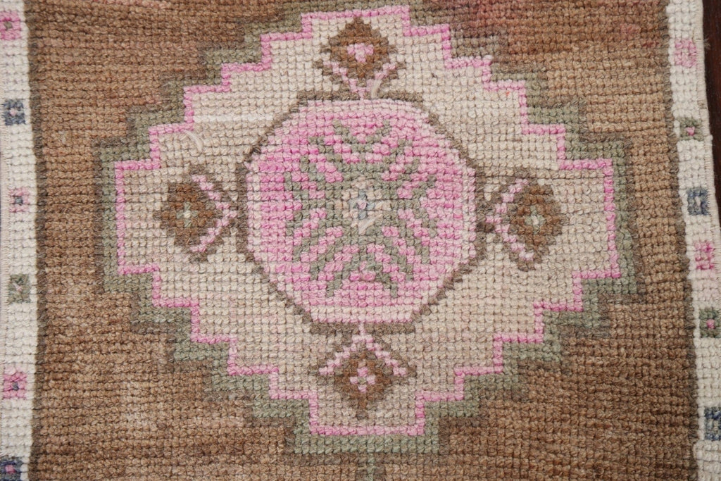 Handmade Oushak Turkish Wool Rug 1x3