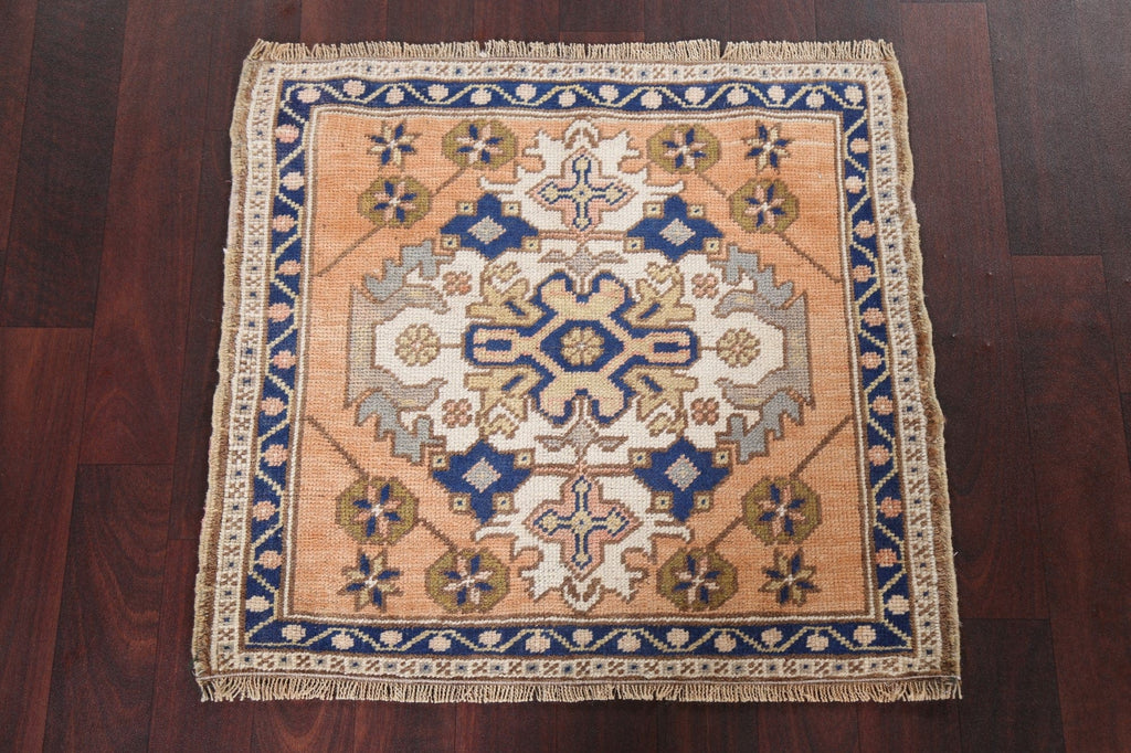 Set of 2 Handmade Oushak Square Wool Rugs 2x2