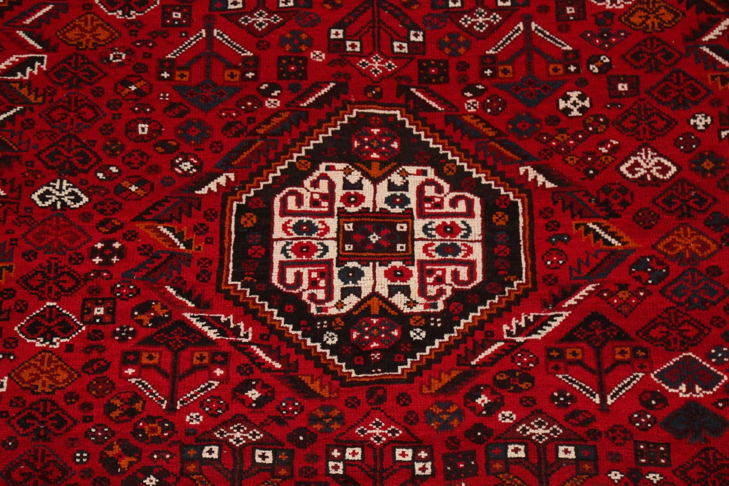 Vintage Red Shiraz Persian Area Rug 7x10