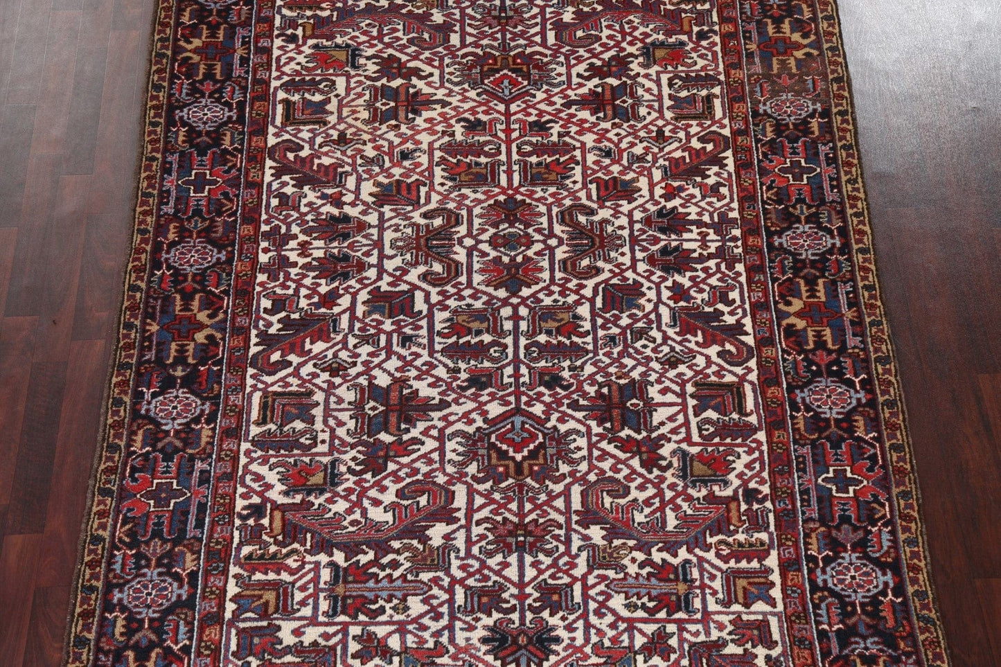 Vintage Handmade Heriz Persian Area Rug 6x10