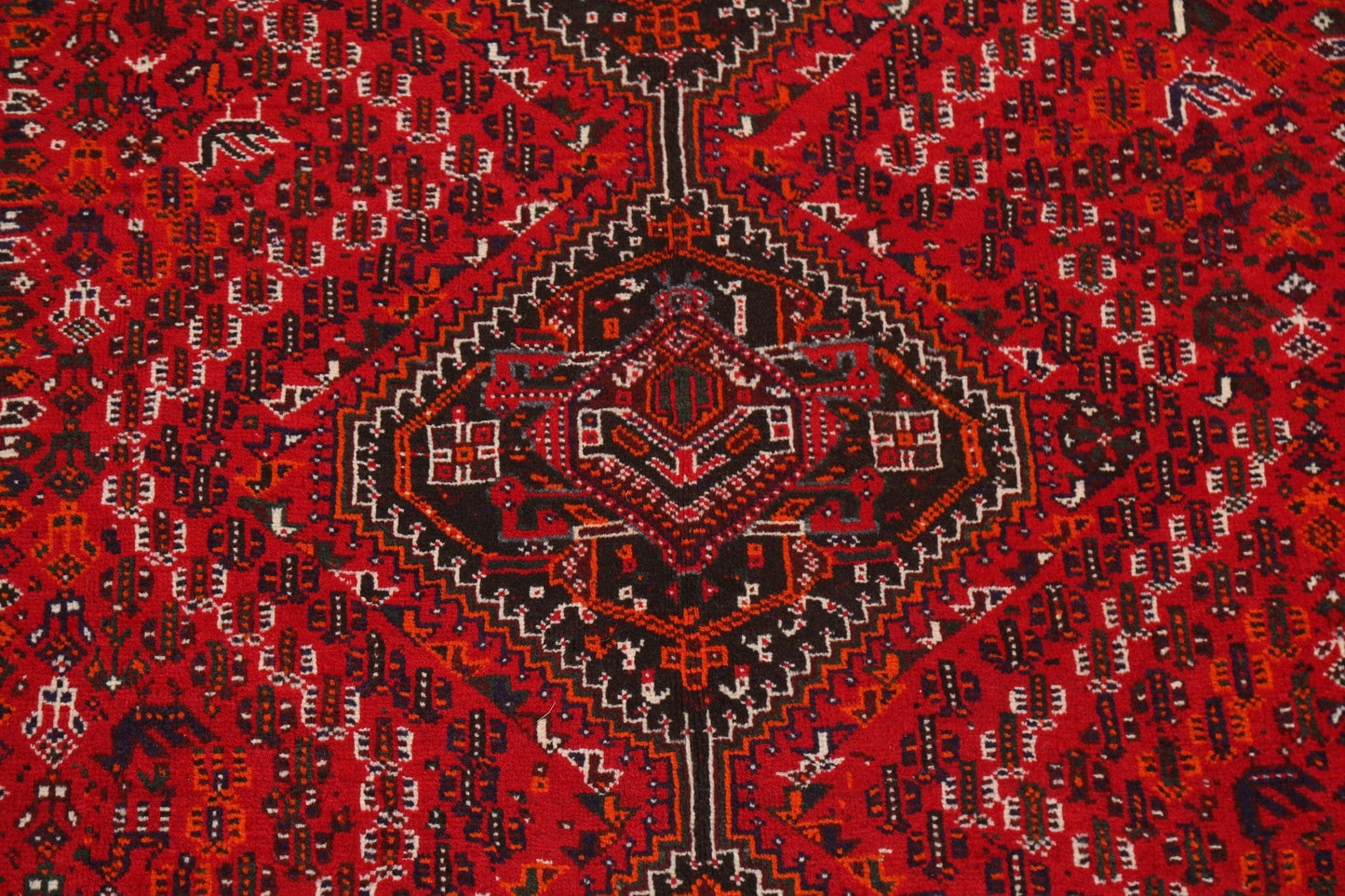 Tribal Vintage Shiraz Persian Area Rug 7x10