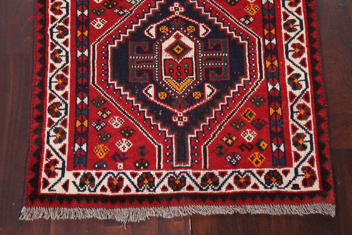 Tribal Wool Shiraz Persian Handmade Rug 3x5