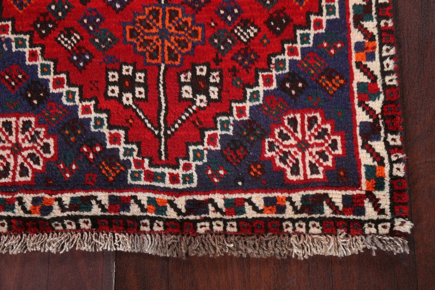 Geometric Red Shiraz Persian Wool Rug 3x4