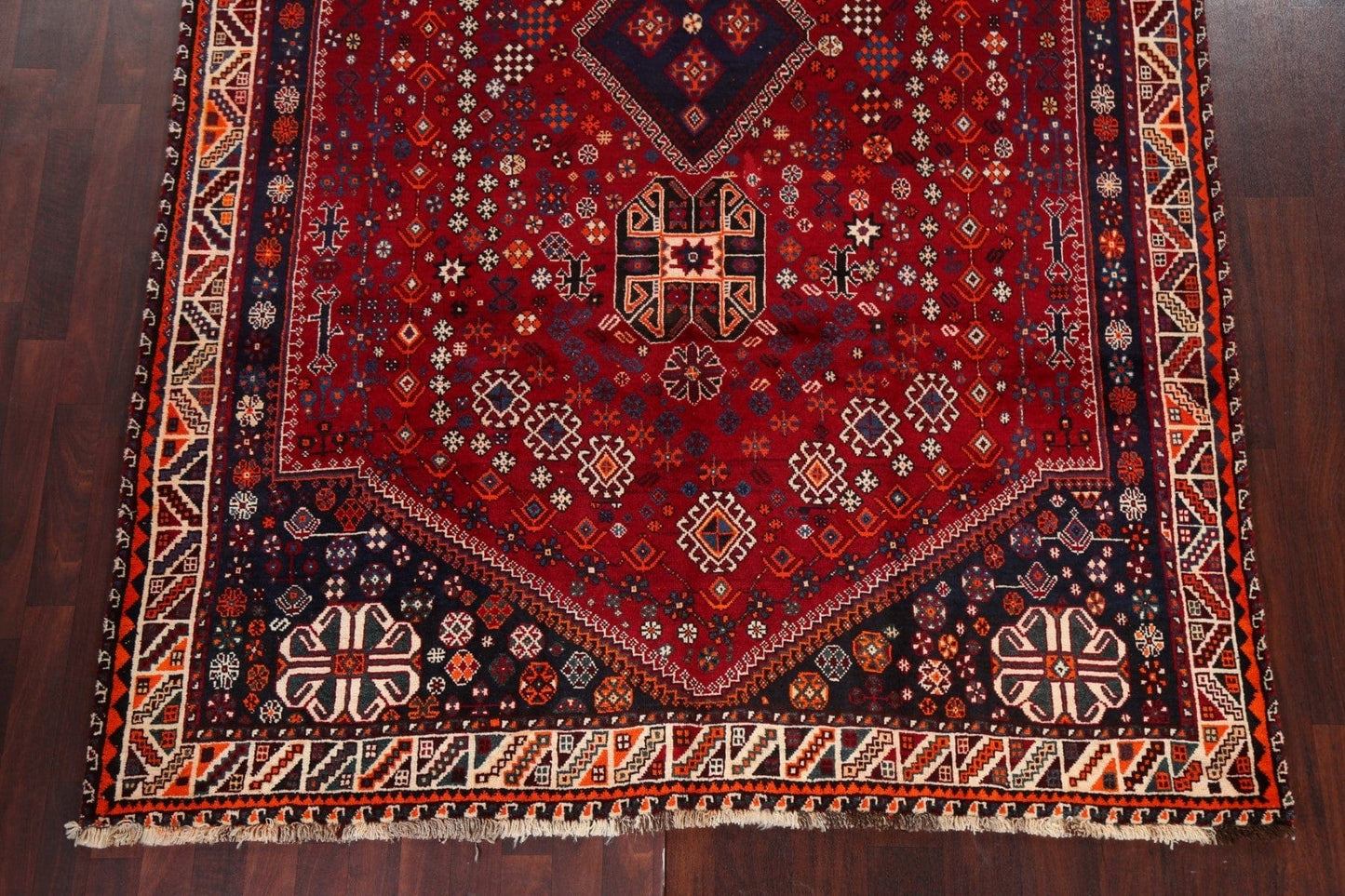 Vintage Wool Shiraz Persian Area Rug 7x10