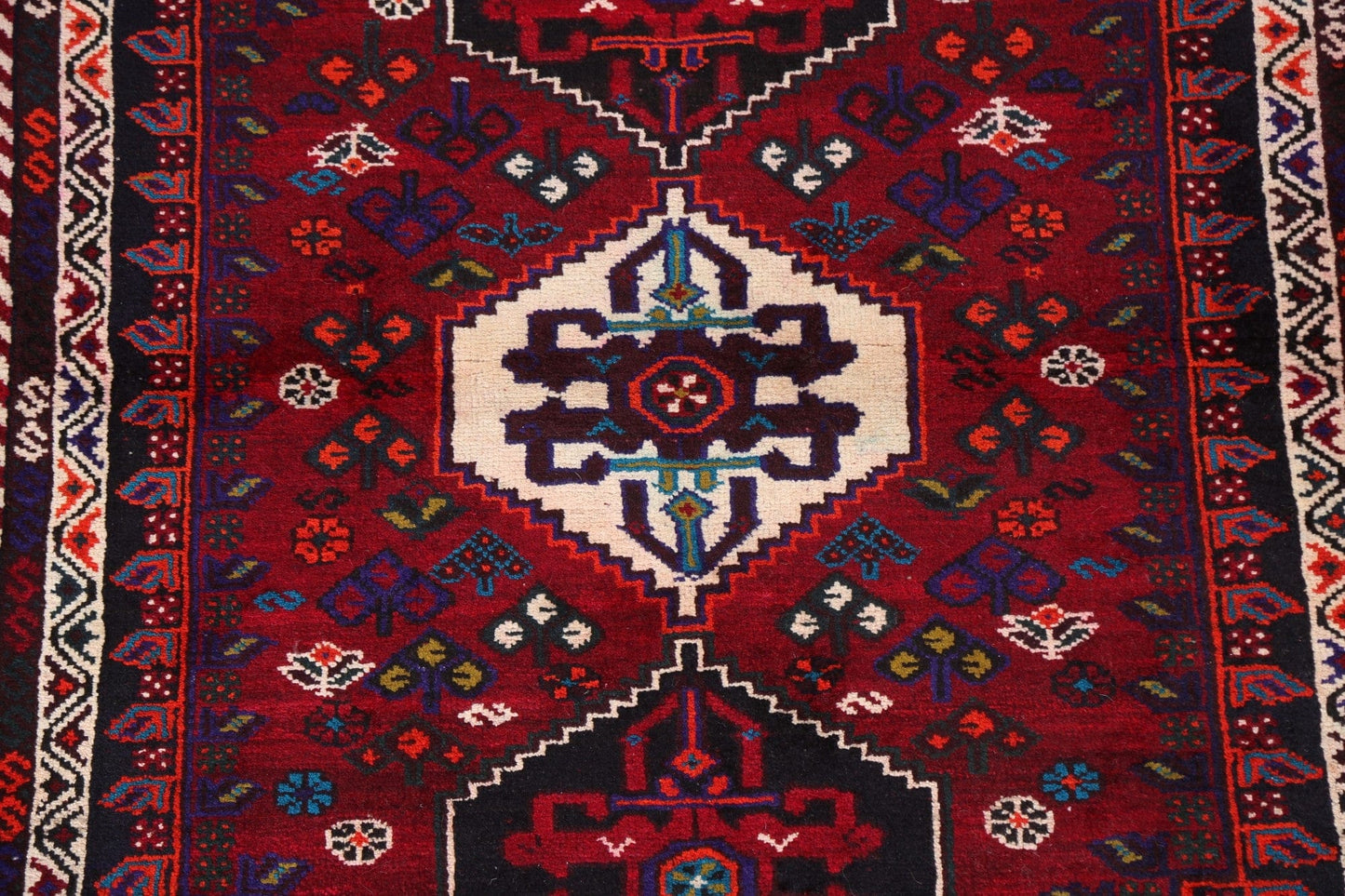 Handmade Wool Shiraz Persian Area Rug 4x5