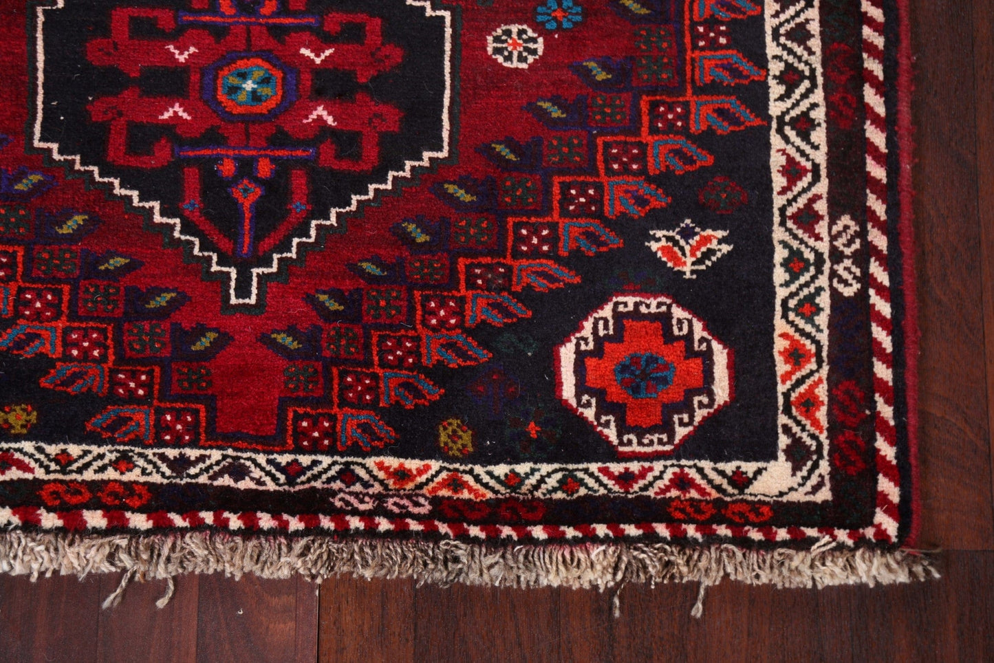 Handmade Wool Shiraz Persian Area Rug 4x5