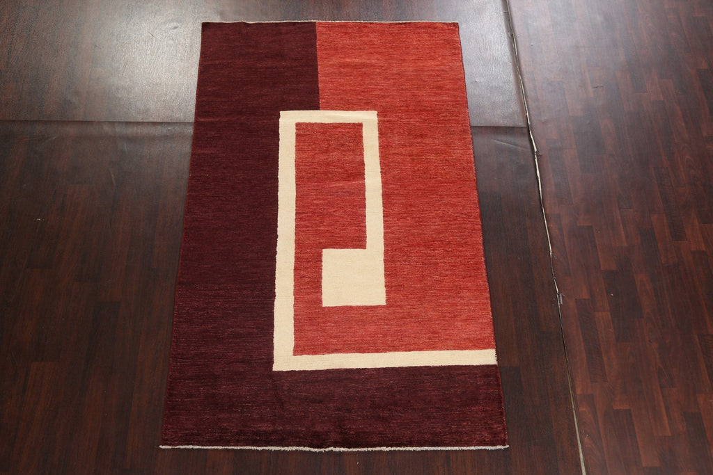 Modern Wool Gabbeh Kashkoli Oriental Rug 5x9