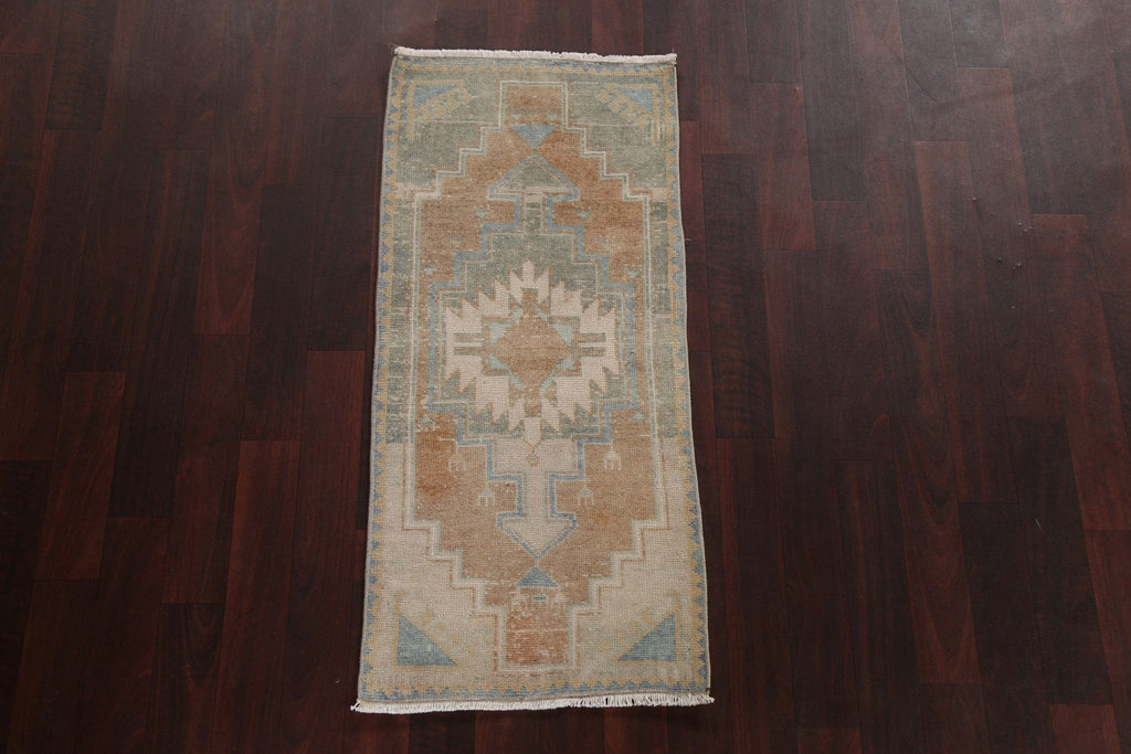 Wool Anatolian Handmade Turkish Rug 2x3