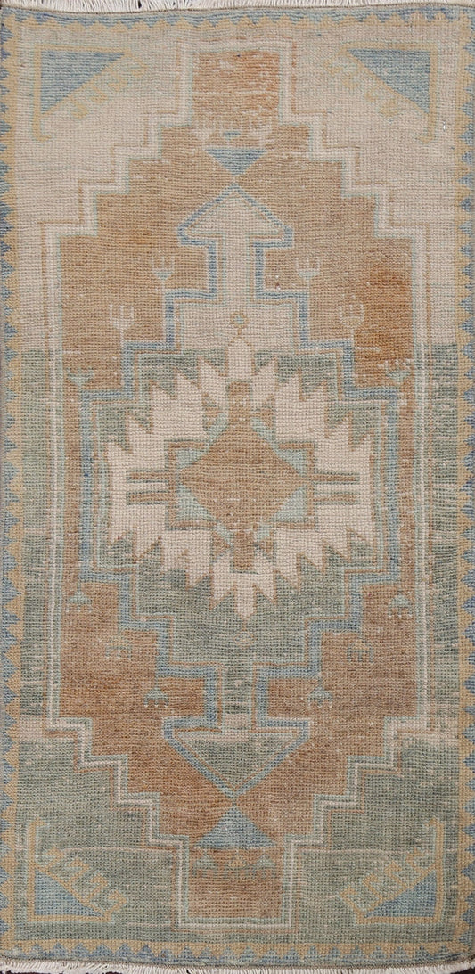 Wool Anatolian Handmade Turkish Rug 2x3