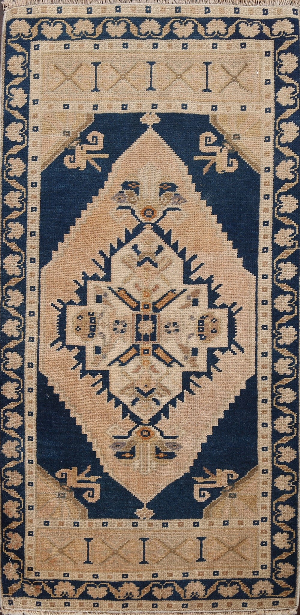 Wool Anatolian Handmade Turkish Rug 2x3