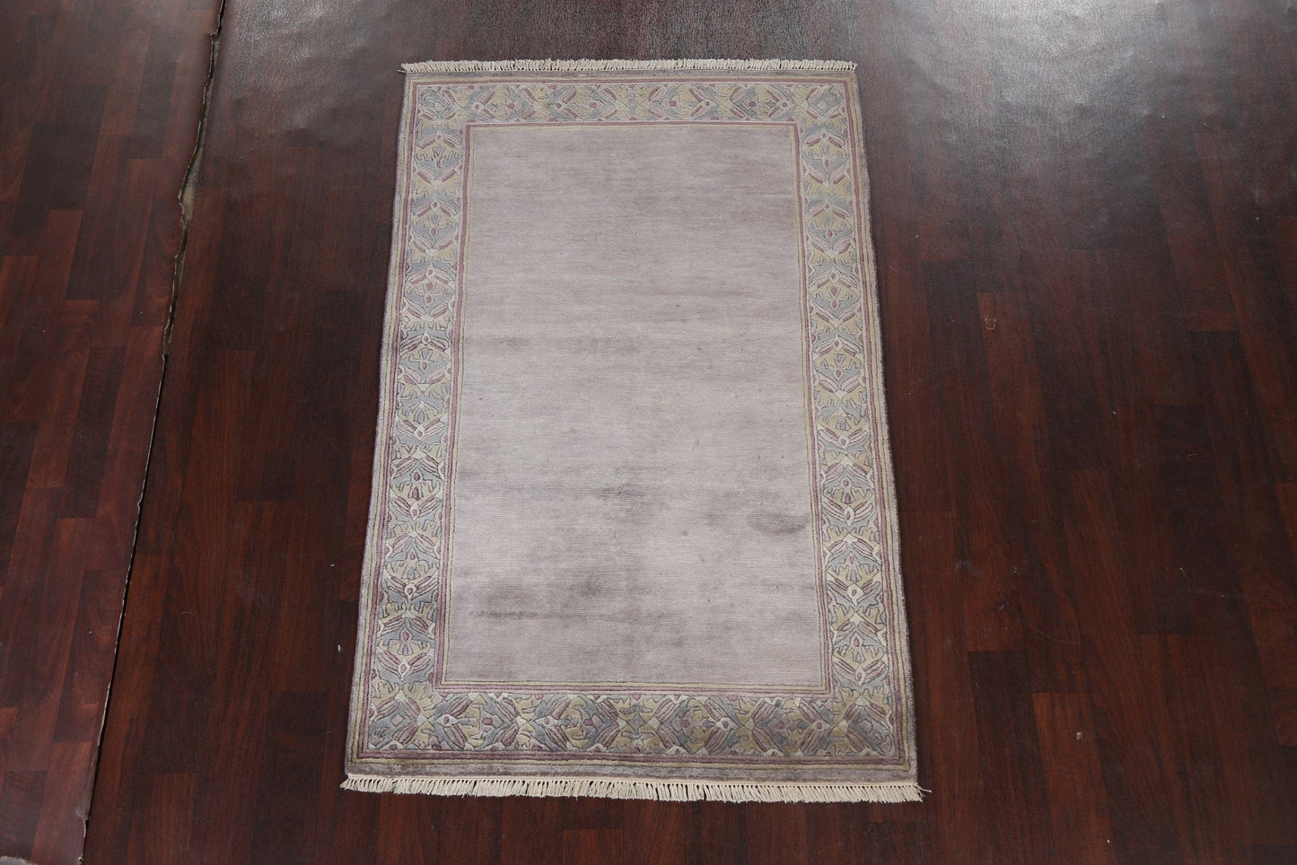 Gray Bordered Nepalese Oriental Area Rug 4x6