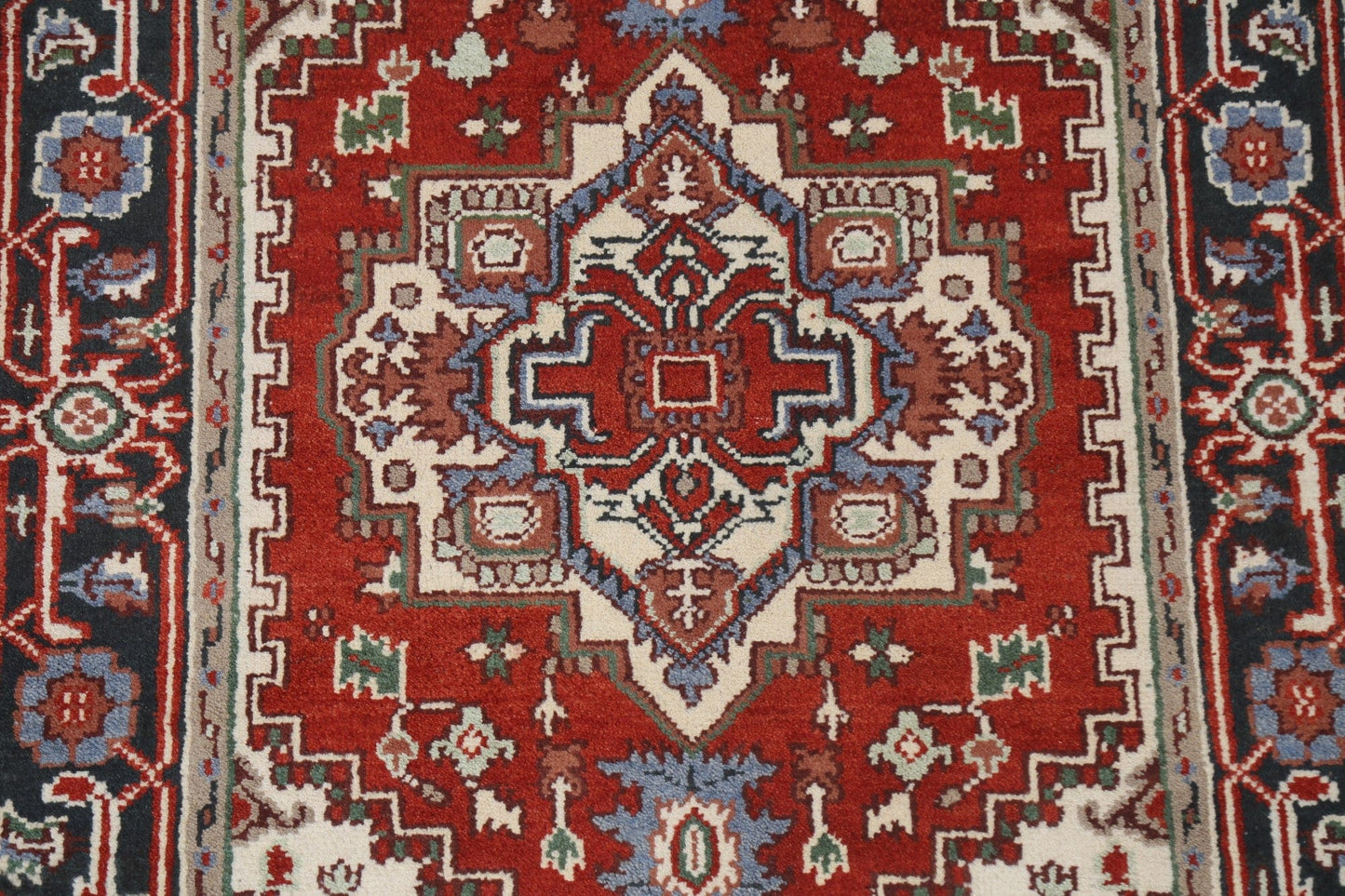 Hand-Knotted Heriz Serapi Oriental Area Rug 4x6