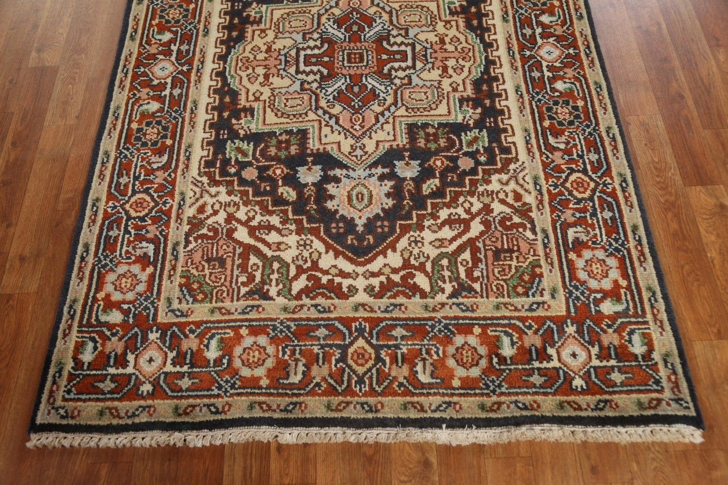 Hand-Knotted Heriz Serapi Oriental Area Rug 4x6