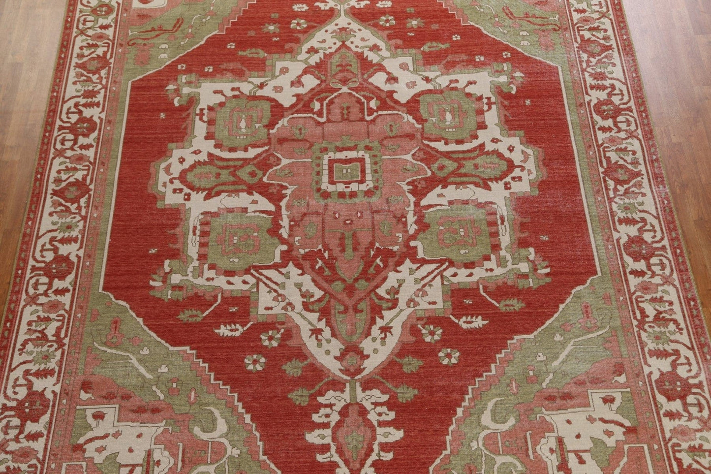 Hand-Knotted Heriz Serapi Turkish Area Rug 10x13