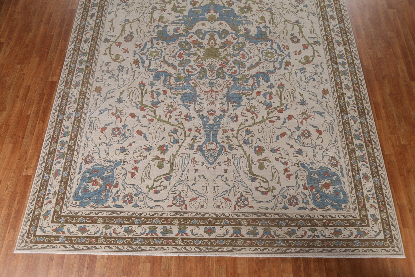 Hand-Knotted Oushak Wool Turkish Rug 10x13