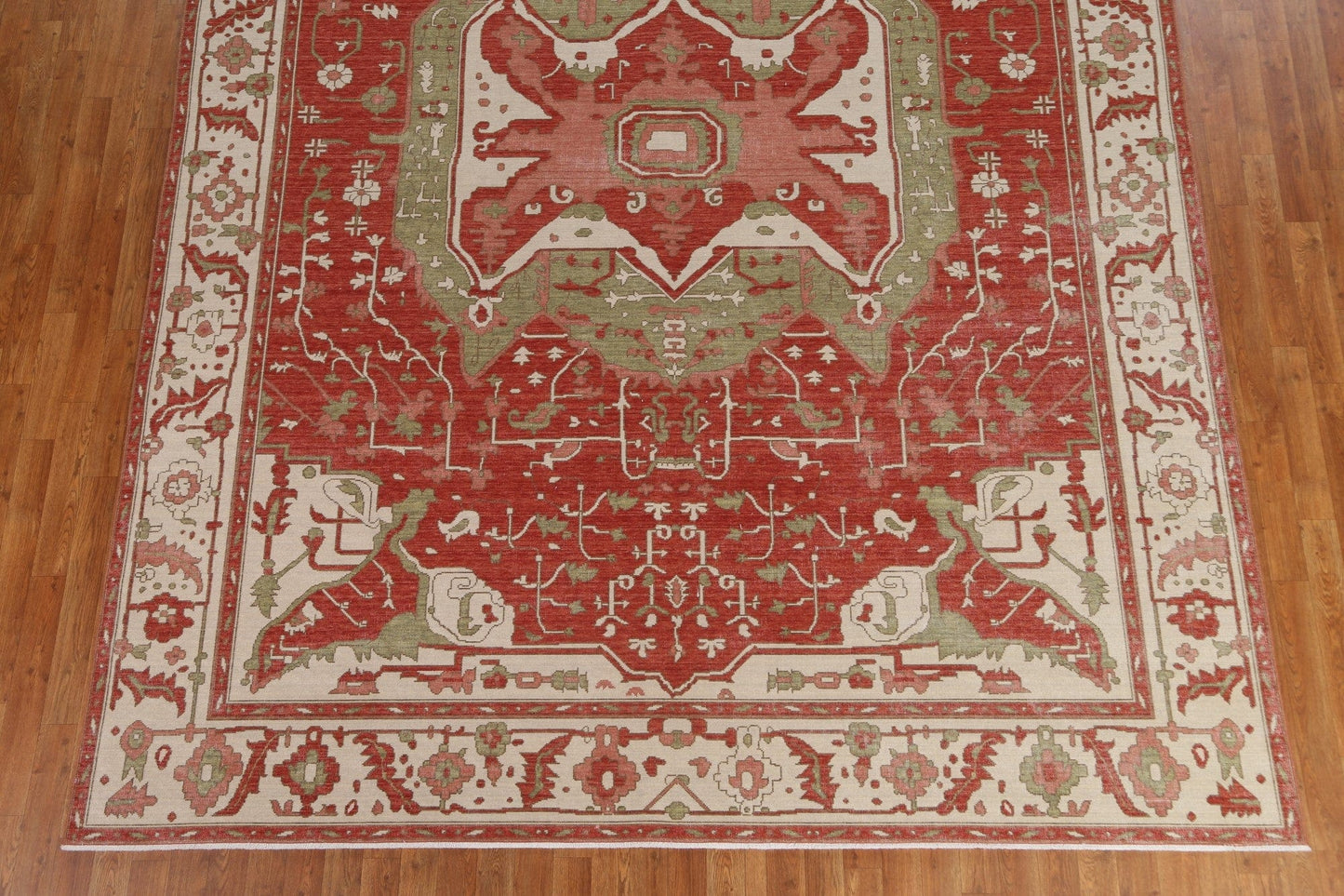 Hand-Knotted Heriz Serapi Wool Turkish Rug 9x12