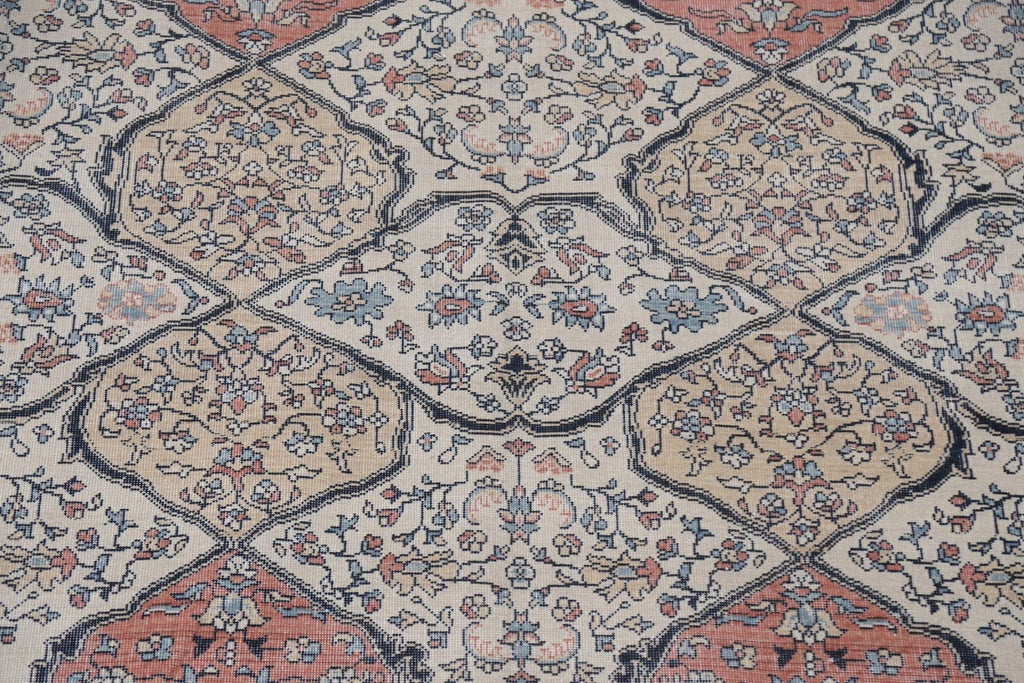 Hand-Knotted Wool Bakhtiari Turkish Area Rug 9x12