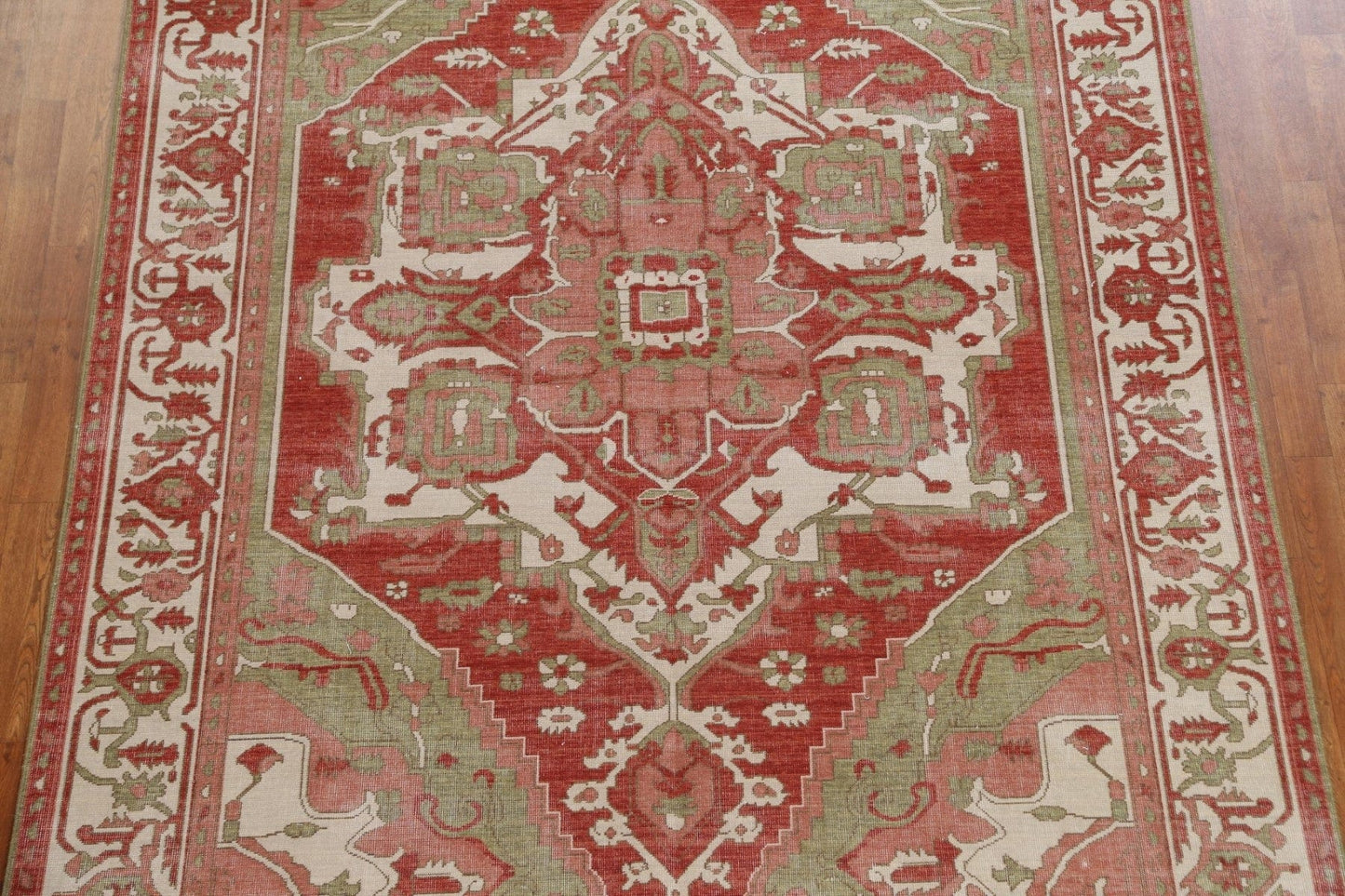 Hand-Knotted Wool Heriz Serapi Turkish Area Rug 7x10