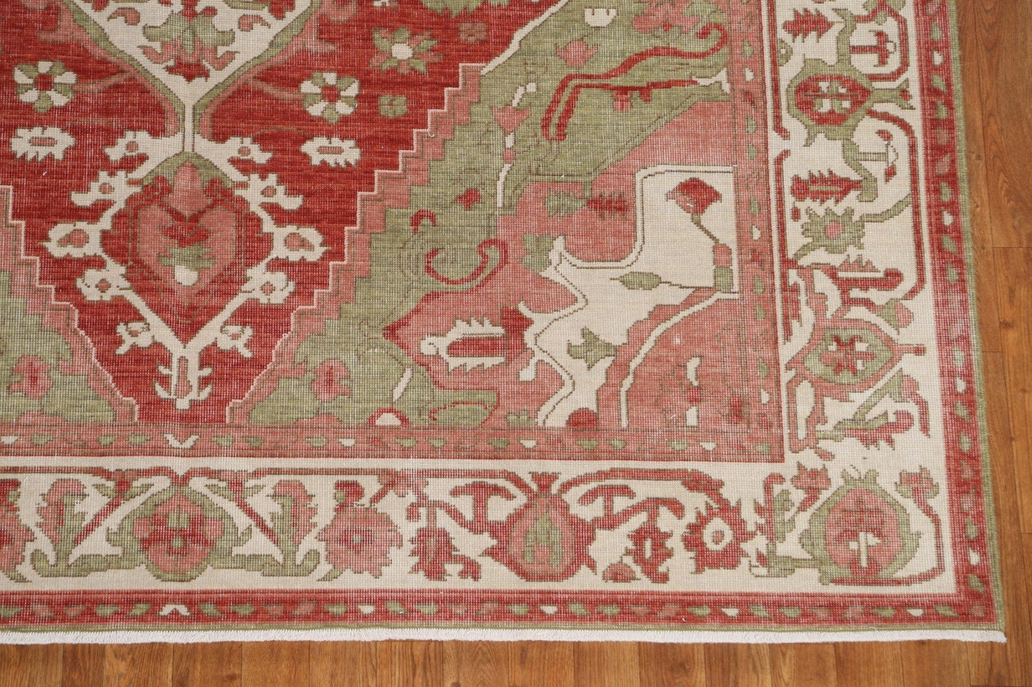 Hand-Knotted Wool Heriz Serapi Turkish Area Rug 7x10