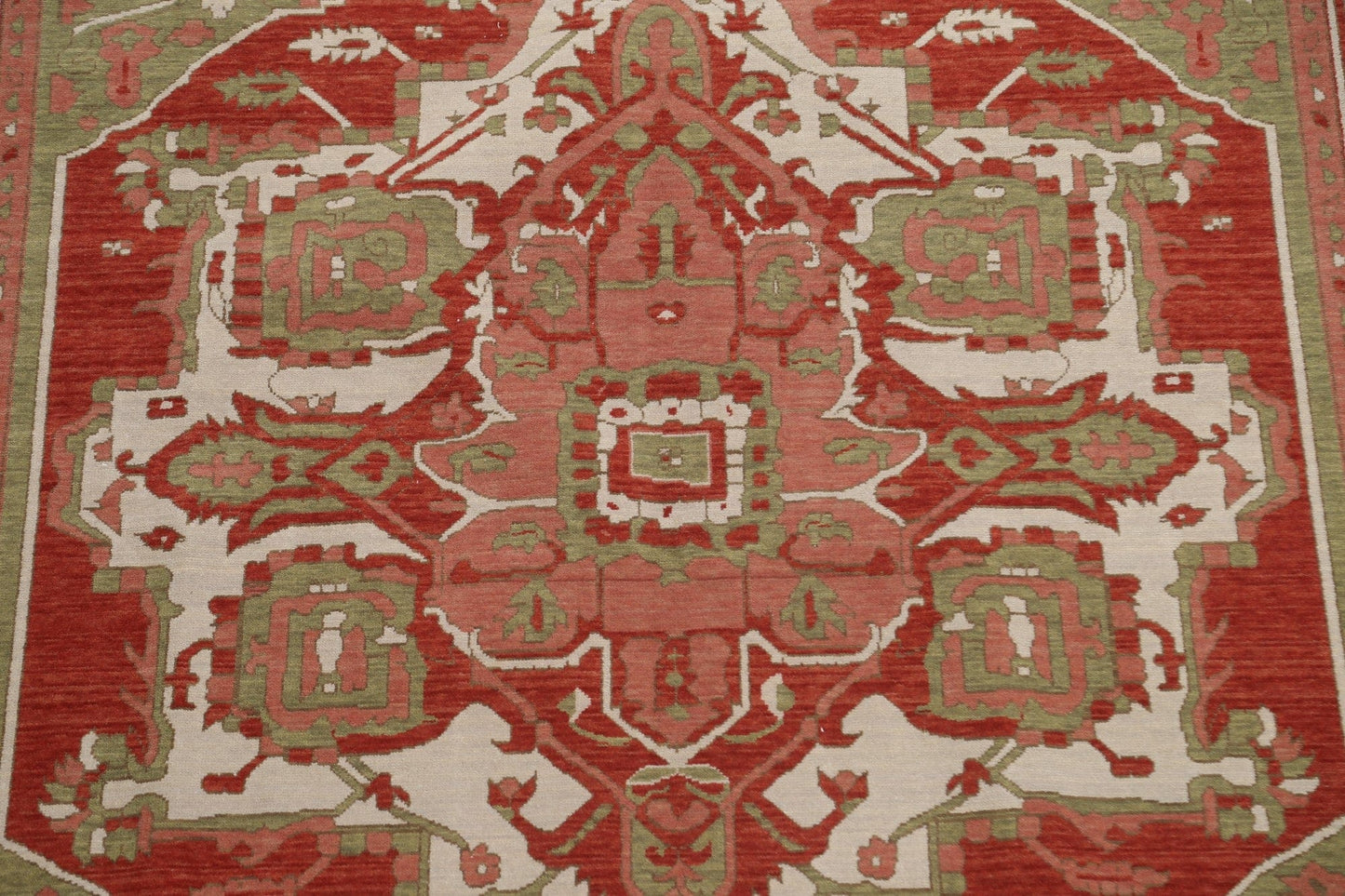 Hand-Knotted Heriz Serapi Wool Turkish Rug 7x10