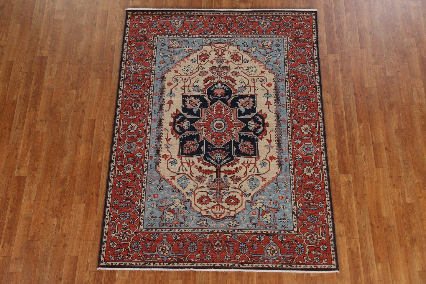 Hand-Knotted Heriz Serapi Turkish Wool Rug 5x7