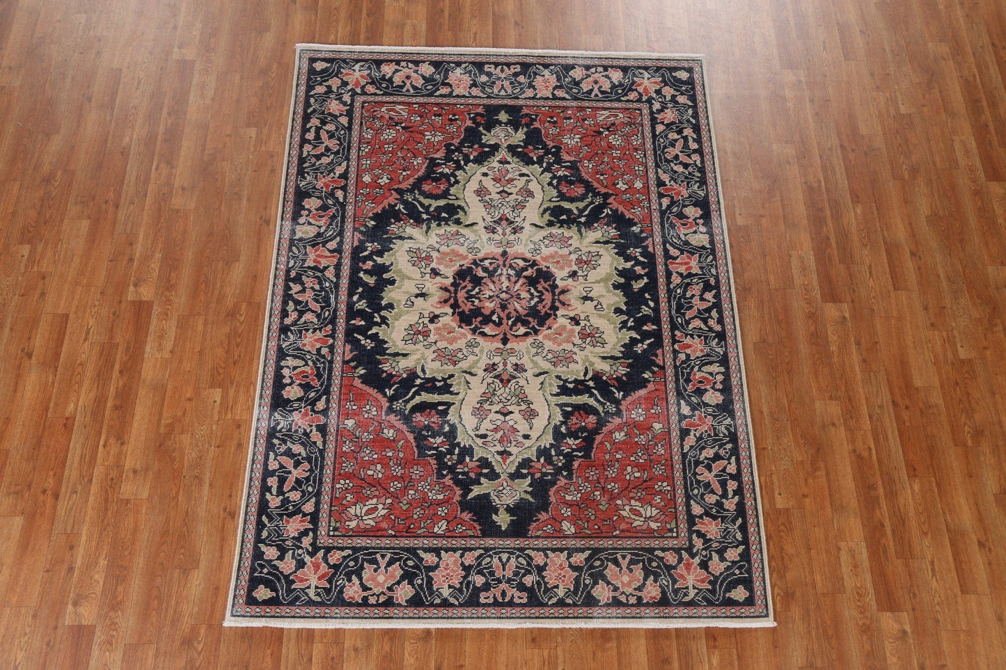 Hand-Knotted Wool Sarouk Farahan Turkish Rug 5x7