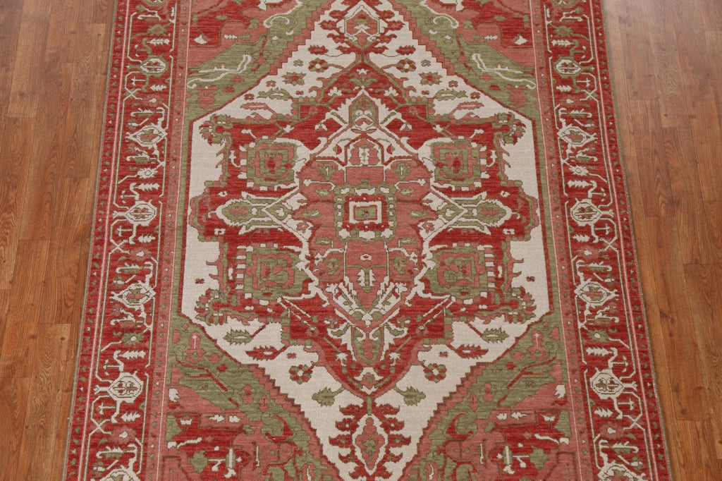 Hand-Knotted Heriz Serapi Turkish Wool Rug 5x7