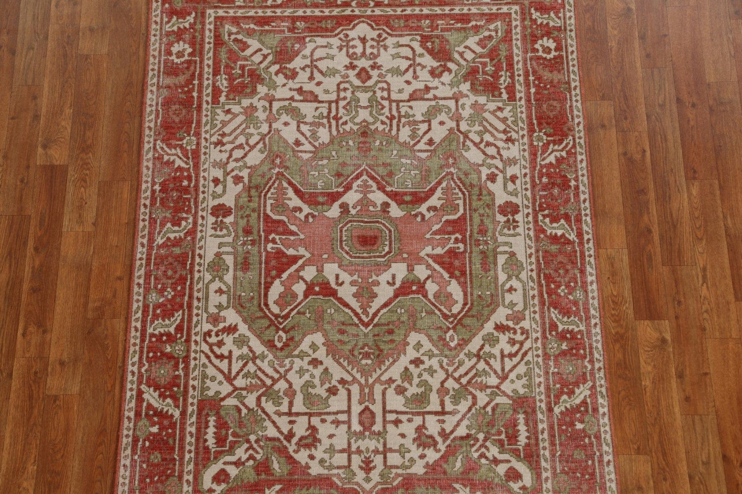 Hand-Knotted Heriz Serapi Turkish  Area Rug 4x6