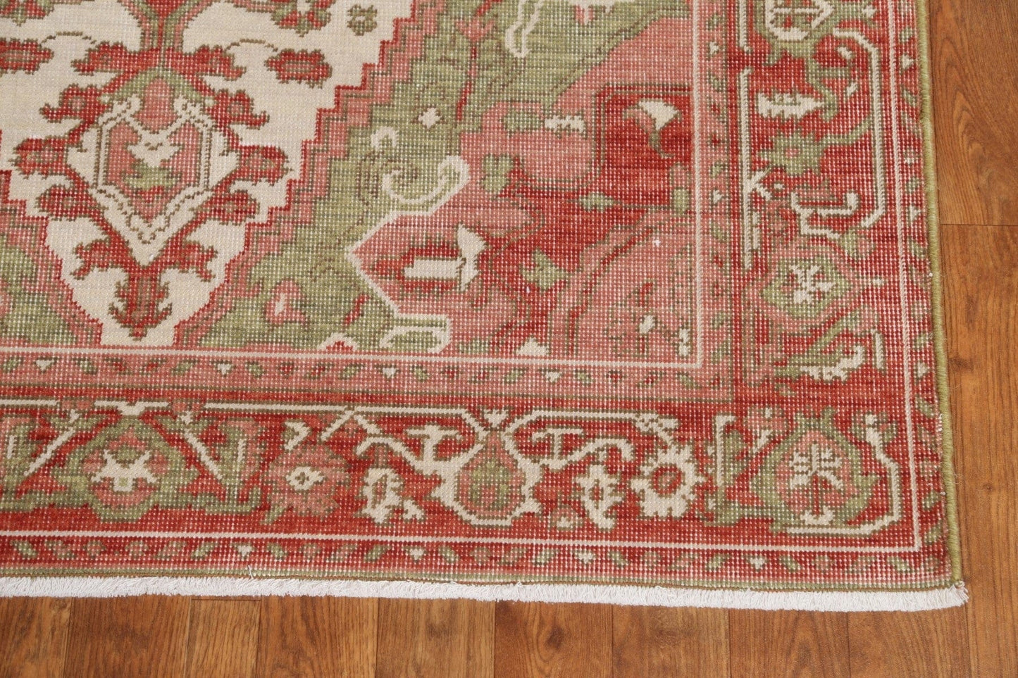 Hand-Knotted Heriz Serapi Turkish Wool Rug 4x6