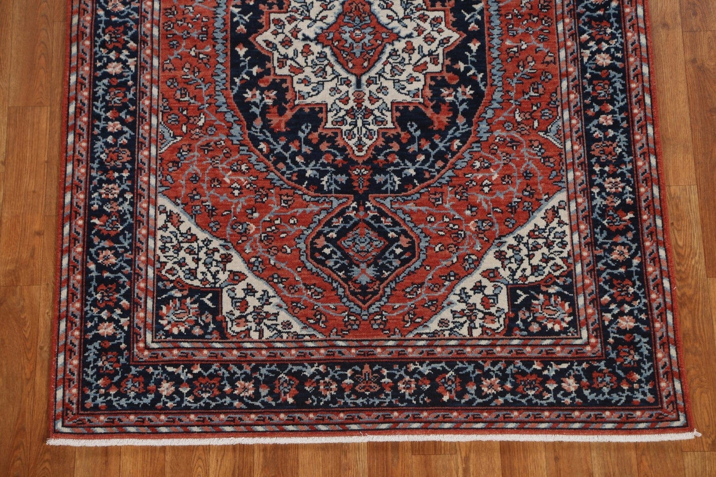 Floral Sarouk Farahan Turkish Area Rug 4x6