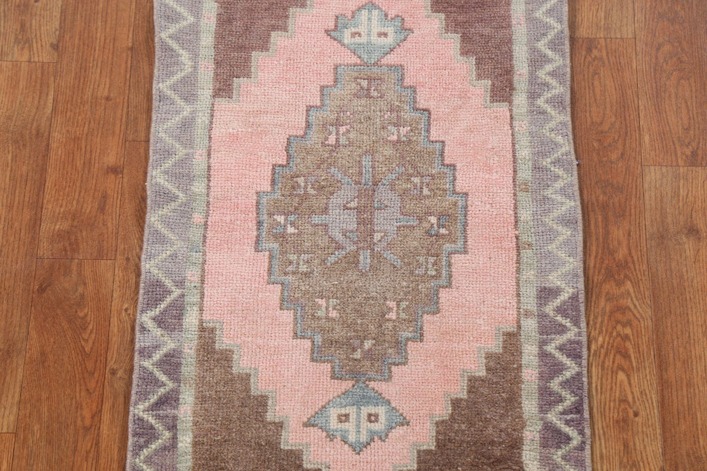 Pink Geometric Oushak Oriental Wool Rug 2x3