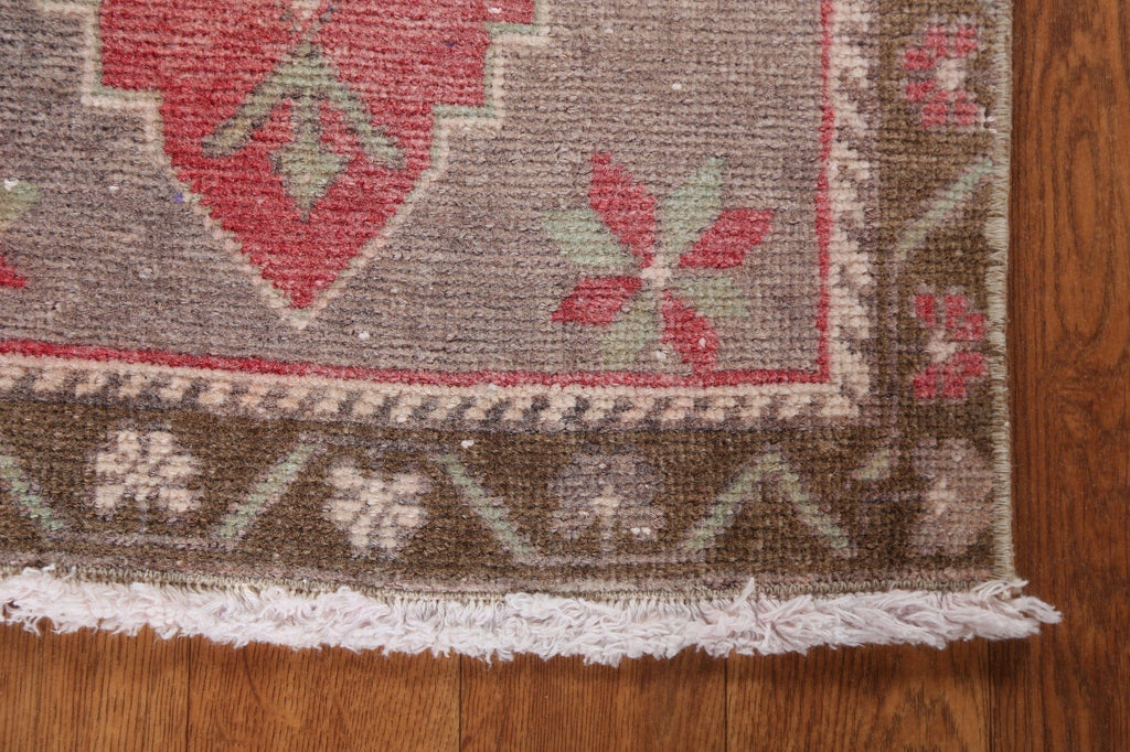 Handmade Wool Anatolian Oriental Rug 2x3