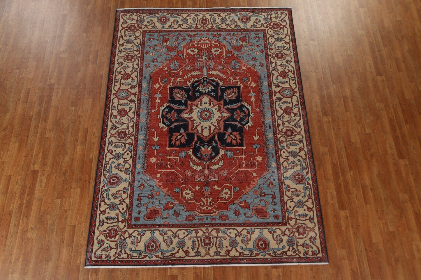 Hand-Knotted Wool Heriz Serapi Turkish Rug 7x10