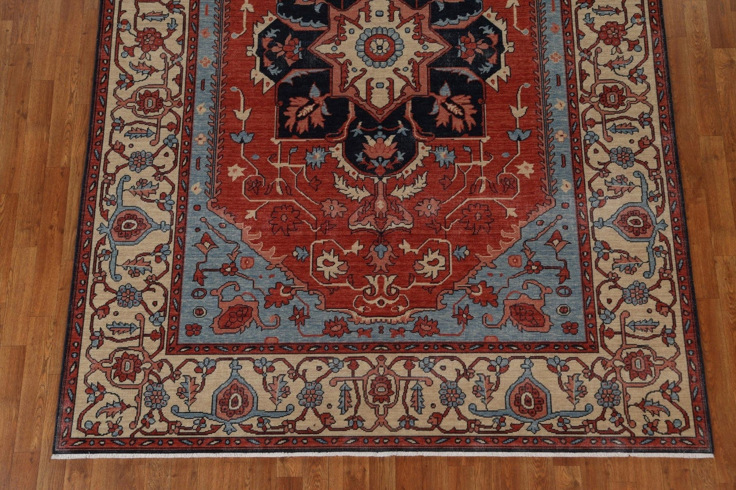 Hand-Knotted Wool Heriz Serapi Turkish Rug 7x10