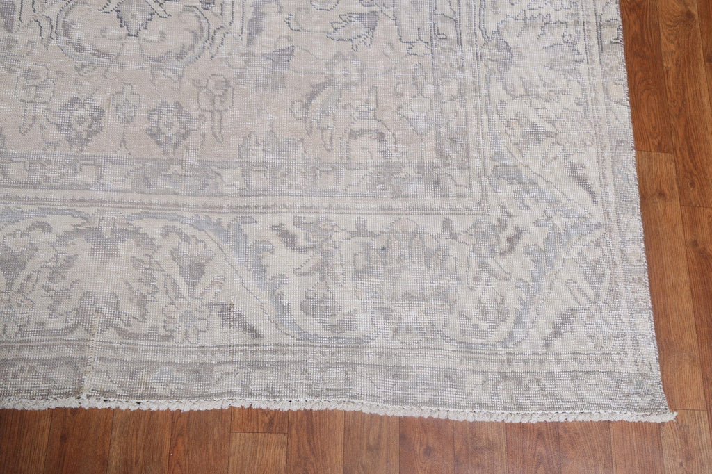 Vintage Floral Wool Tabriz Muted Persian Rug 9x13