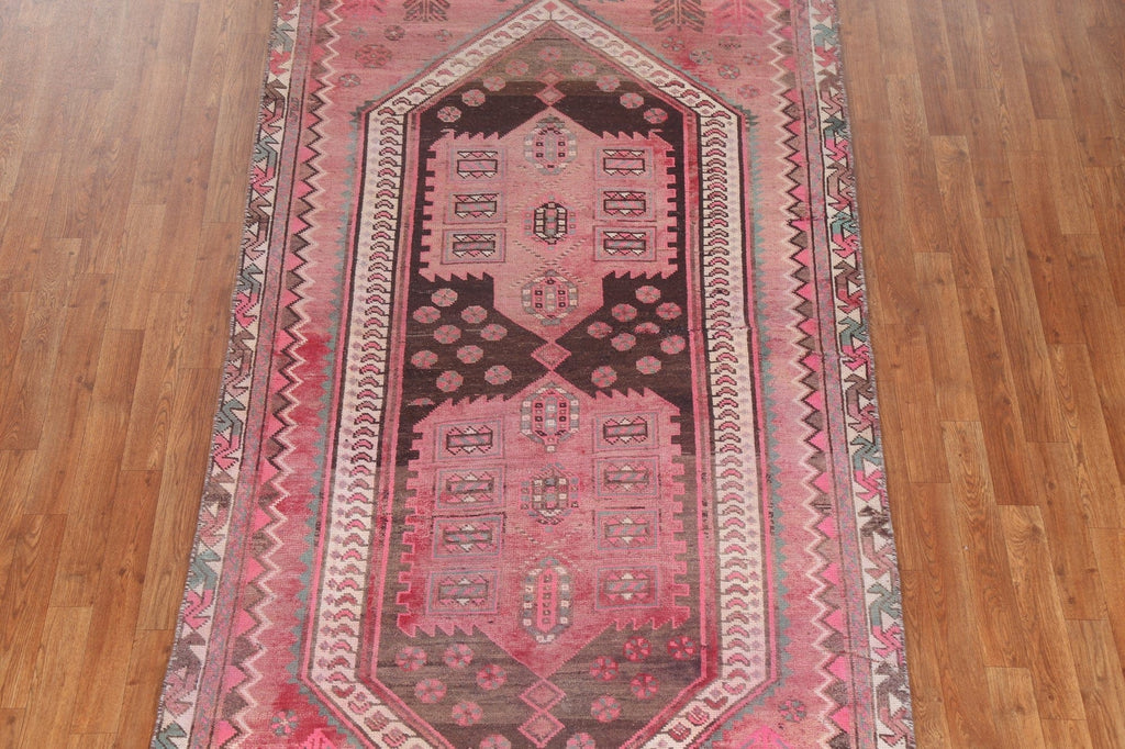 Vintage Wool Hand-Knotted Shiraz Persian Rug 5x9