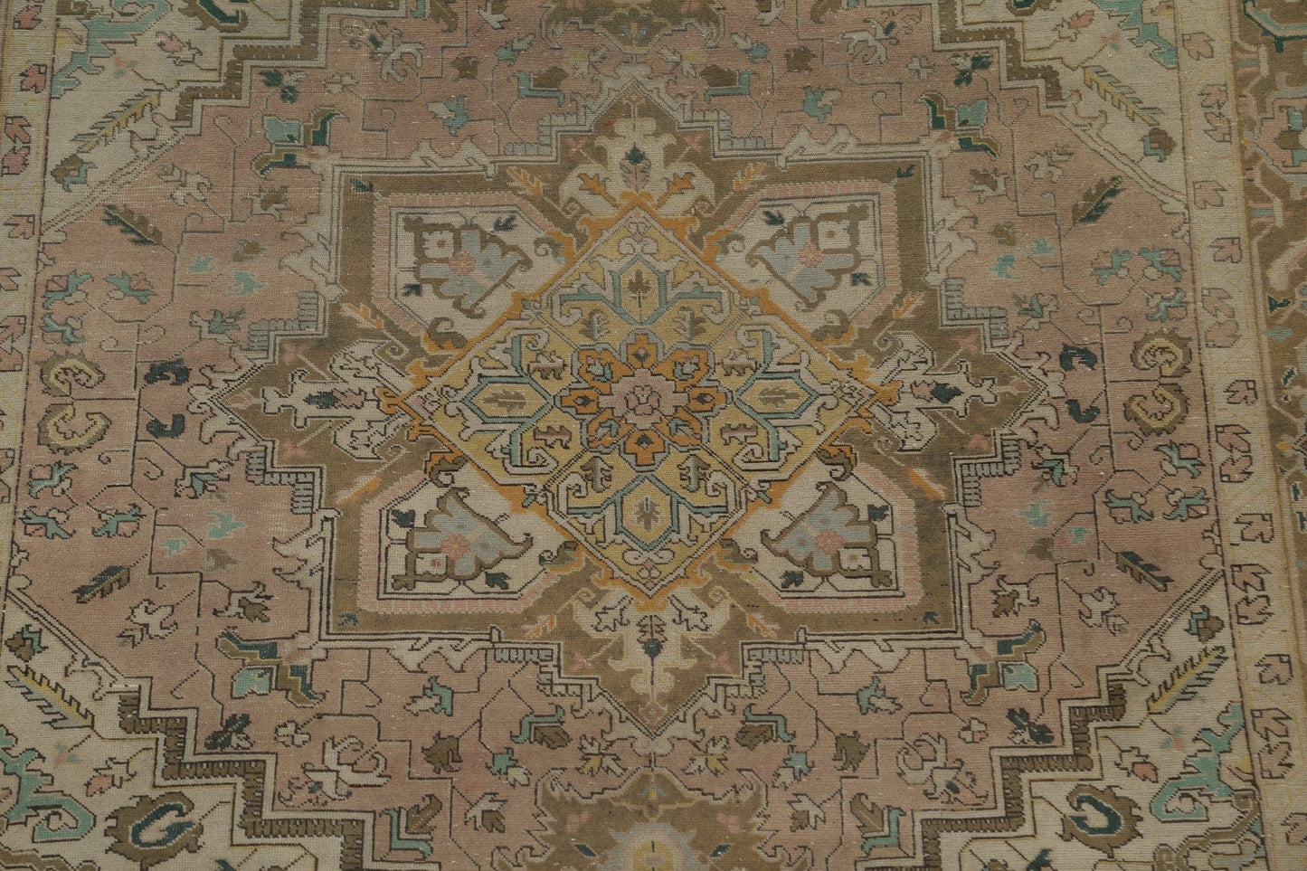 Vegetable Dye Geometric Heriz Persian Rug 7x10