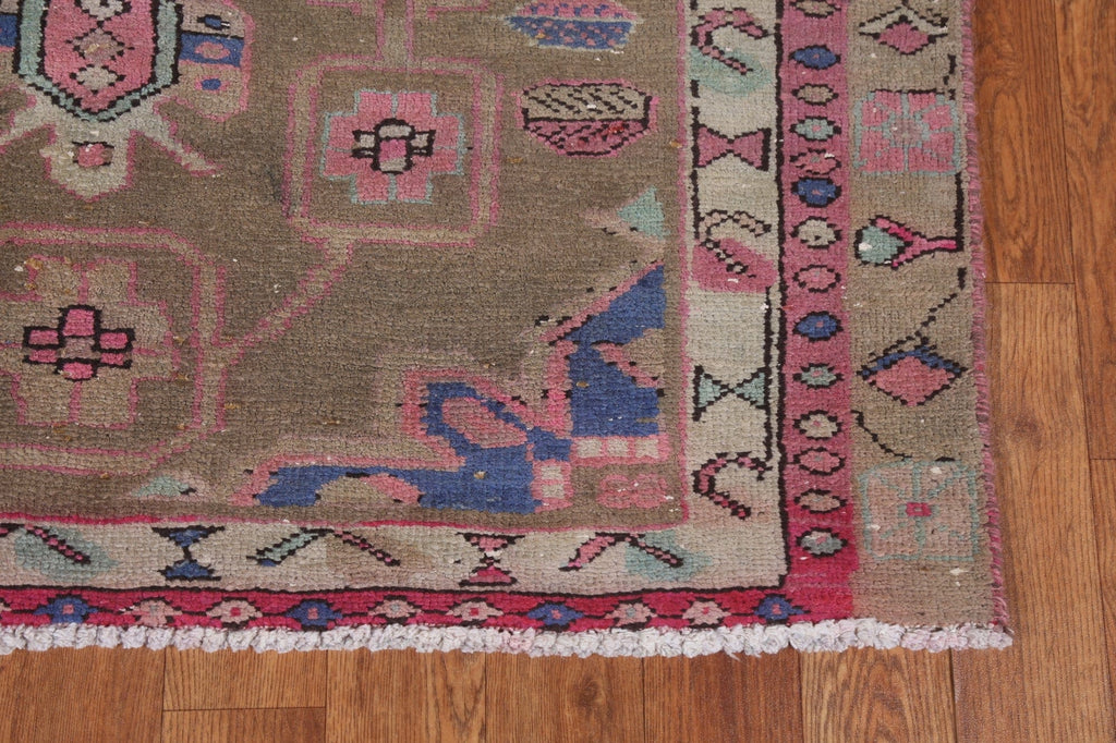 Handmade Meshkin Wool Persian Rug 3x6