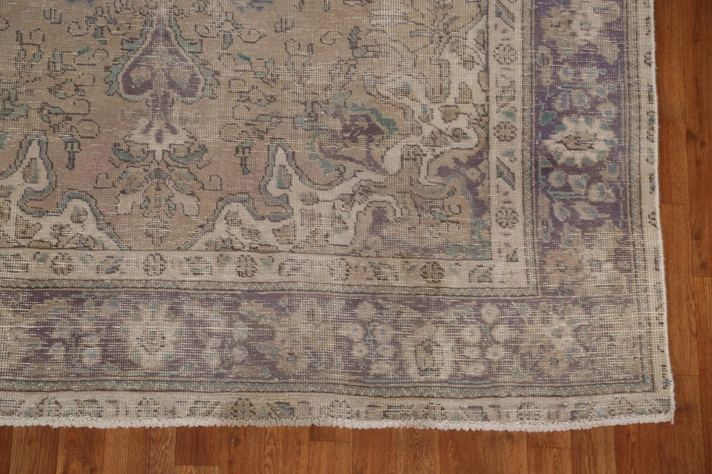 Distressed Floral Tabriz Persian Wool Rug 6x9