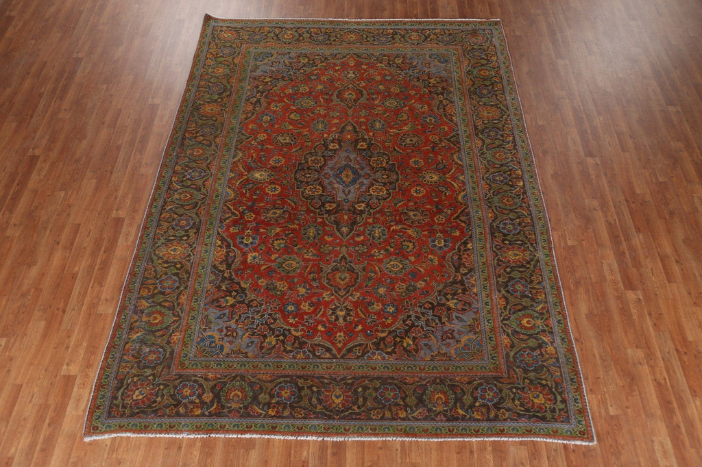 Traditional Distressed Kashan Persian Area Rug 8x11