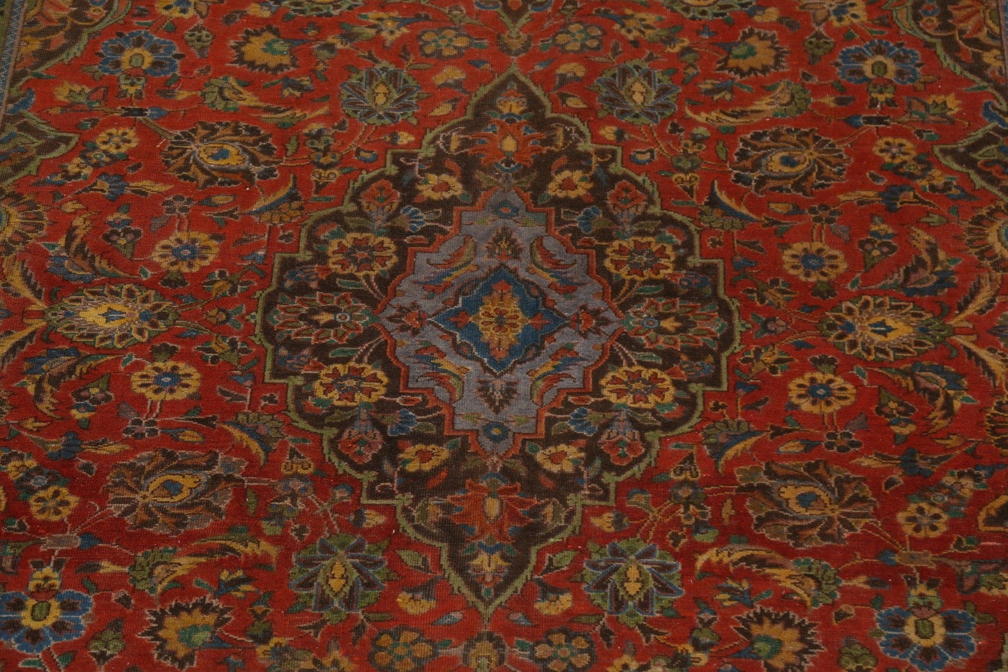 Traditional Distressed Kashan Persian Area Rug 8x11