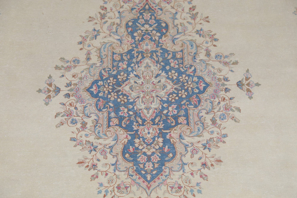 Medallion Kerman Persian Area Rug 10x14