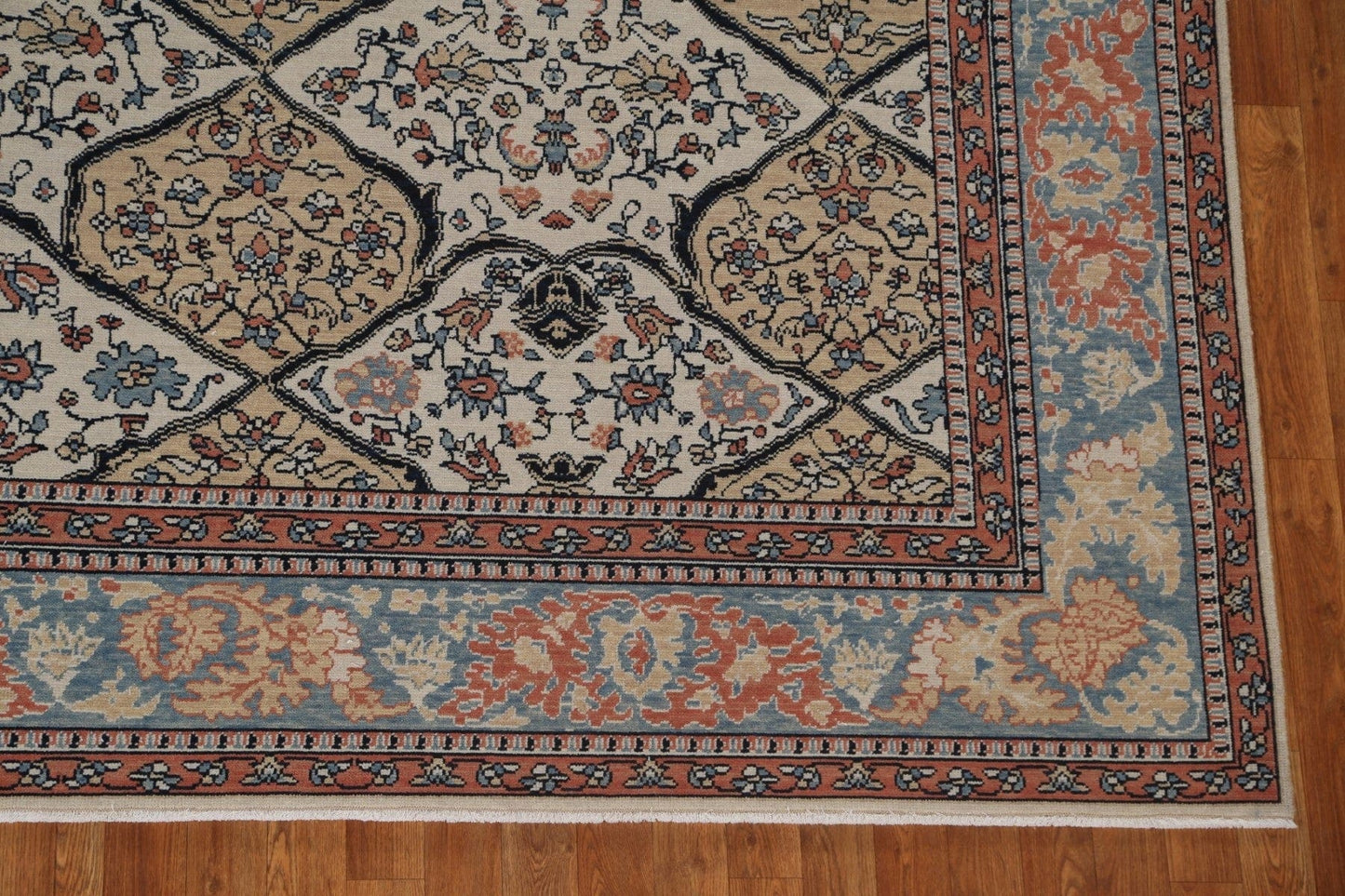 Floral Wool Bakhtiari Oriental Area Rug 10x13