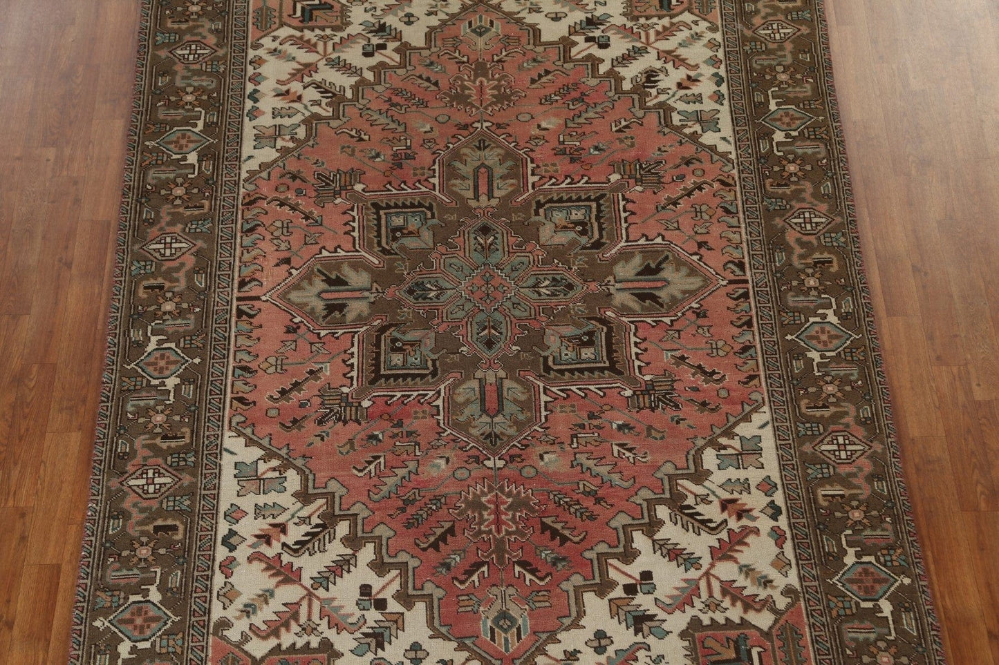 Vintage Geometric Heriz Persian Area Rug 6x9